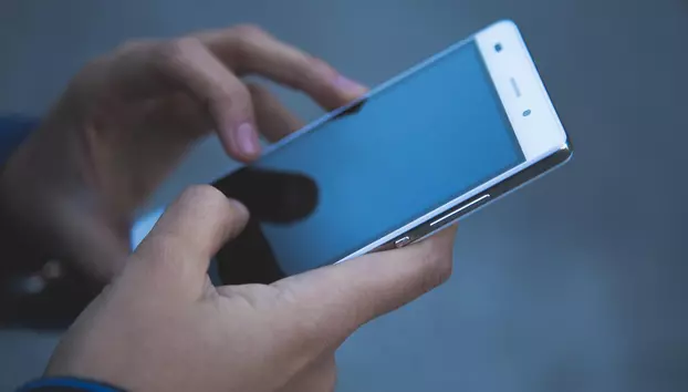 Lumea se pregătește intens pentru 6G, în timp ce România este codașă încă la 5G. Cum am ajuns să fim pe ultimul loc în UE la acoperire și utilizare