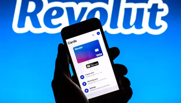 Revolut confirmă o breșă de date. Fintech-ul cu 80 de milioane de clienți a căzut într-o capcană „guvernamentală”