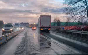 Ministerul Transporturilor propune noi tarife pentru rovinietă de la 1 iulie. Valoarea se va calcula în funcție de norma EURO