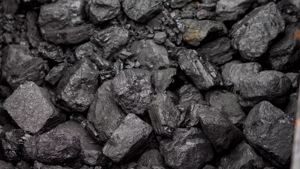 Schimbare radicală în strategia energetică americană. Trump pariază 700 milioane dolari pe cărbune