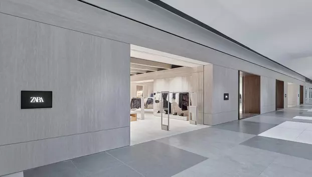 Zara scade sub 1.500 de magazine după 15 ani. Strategia Martei Ortega schimbă modelul Inditex