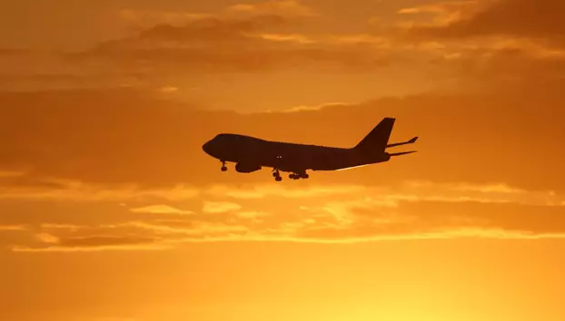 Motorina devine mai scumpă decât combustibilul pentru avioane. Importurile Europei au scăzut cu 21%