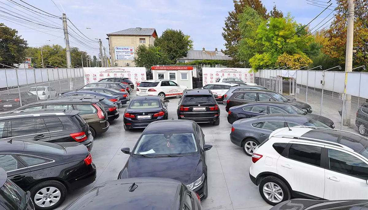 Înmatriculările de autoturisme noi au crescut cu 53% în luna iunie. APIA avertizează că avansul nu indică o revenire reală