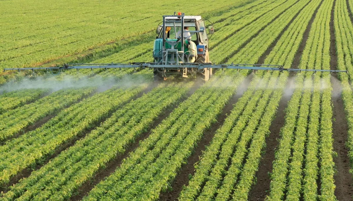 Prețurile produselor agricole din UE au scăzut cu 5,8%. România a avut a doua cea mai mare scumpire a inputurilor