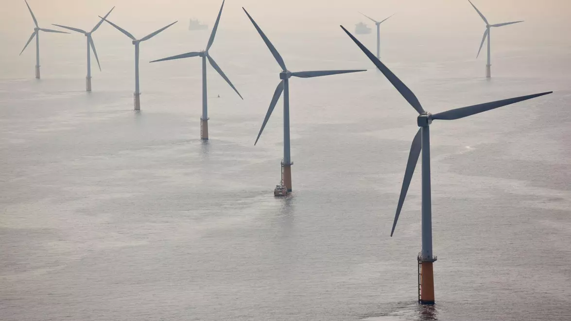 Administrația Trump plătește 765 de milioane de dolari pentru oprirea proiectelor eoliene offshore. Invenergy investește în gaze și energie geotermală