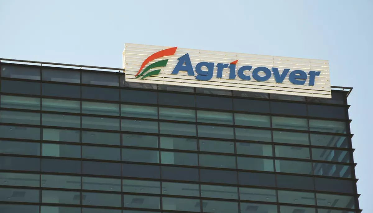 Agricover și-a majorat profitul net cu 30% în primul semestru. Portofoliul de credite și avansuri acordate fermierilor a ajuns la 4,49 miliarde de lei 