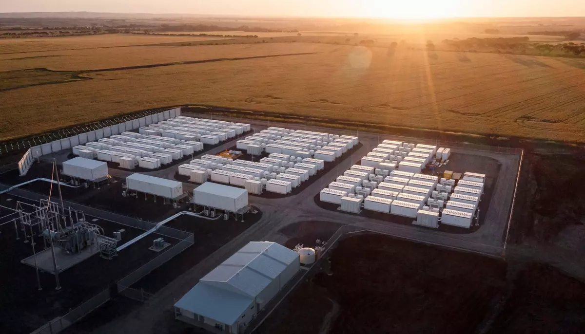 Sistemul energetic național resimte lipsa capacităților de stocare. Prețurile au depășit 4.200 de lei/MWh în orele de vârf