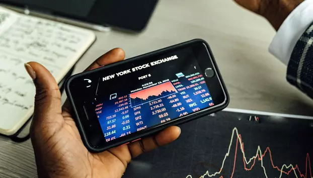 Bursa de Valori București a închis pe plus. Indicele BET a urcat cu 0,03%