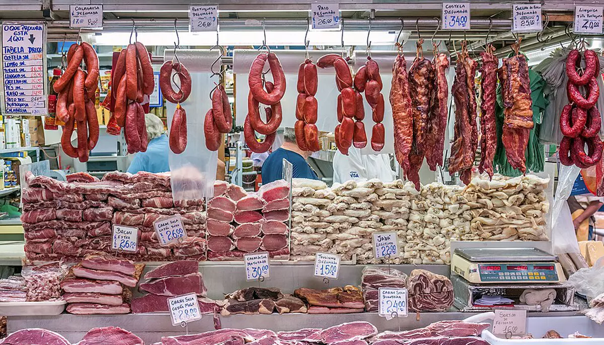 UE impune condiții mai stricte pentru importuri. Ce produse animale mai ajung pe piața europeană începând cu 3 septembrie 2026 