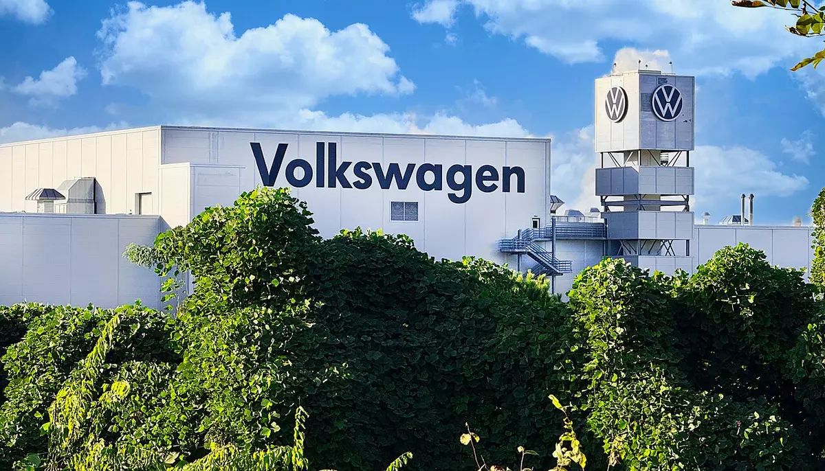 Volkswagen ar putea elimina încă 50.000 de locuri de muncă. Planurile de restructurare au declanșat proteste