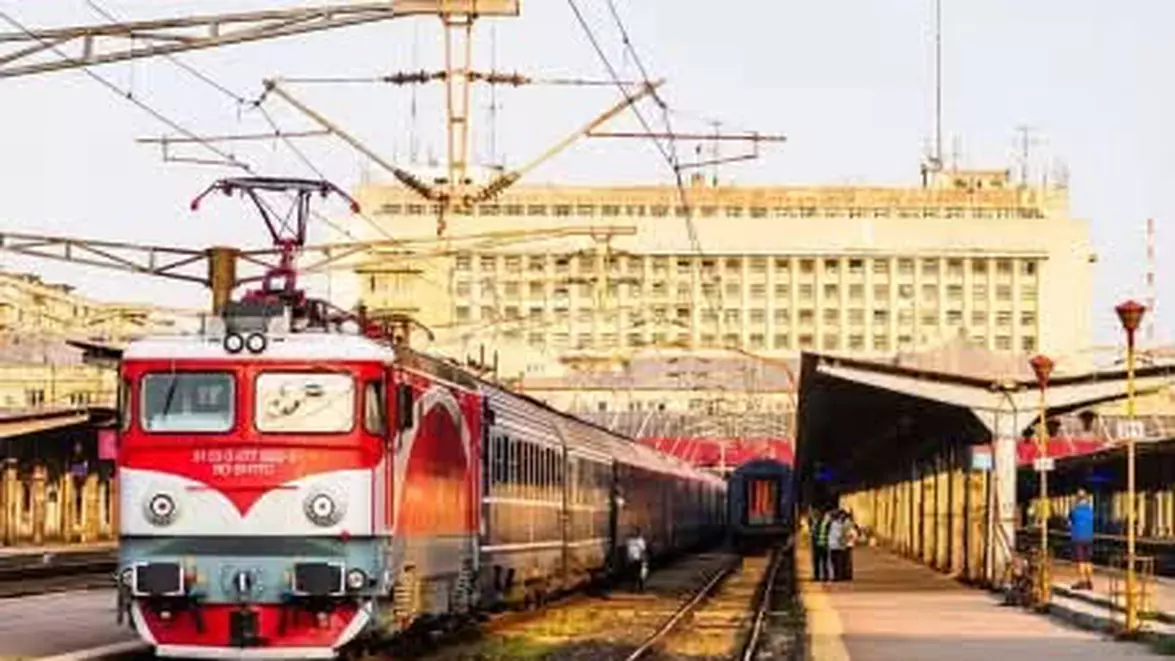 Circulația trenurilor riscă să fie oprită. Sindicaliștii avertizează că nu mai sunt bani pentru funcționarea sistemului feroviar
