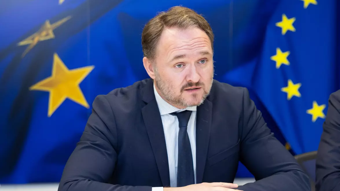 Prețurile la petrol și gaz nu vor scădea în viitorul apropiat. Comisia Europeană avertizează în legătură cu alte probleme sectoriale
