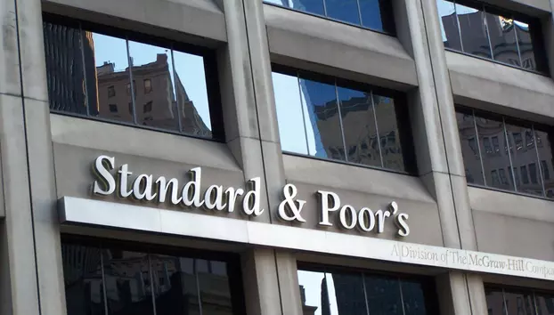 Analiză S&P: Boom-ul finanțării pământurilor rare ar putea genera un excedent de ofertă pe termen lung