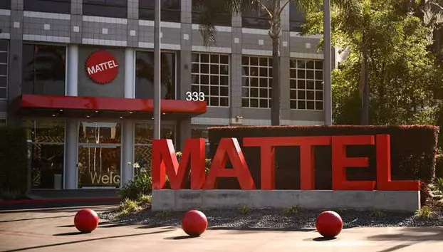 Povestea Mattel, compania de jucării care a lansat Barbie și Hot Wheels. Scandalurile și crizele au adus-o de mai multe ori în dificultate