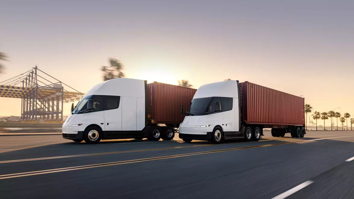 Tesla aduce Semi în Europa după aproape 10 ani. Camionul electric promite 550 km autonomie
