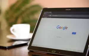 Alphabet intenționează să atragă 80 de miliarde de dolari din vânzarea de acțiuni. Banii vor fi folosiți pentru dezvoltarea tehnologiilor de inteligență artificială