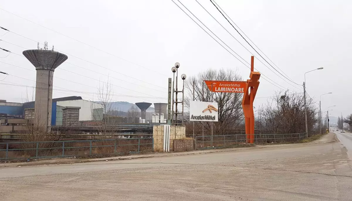 De la autostrăzi la oțel. De ce vrea grupul Umbrărescu combinatul ArcelorMittal Hunedoara
