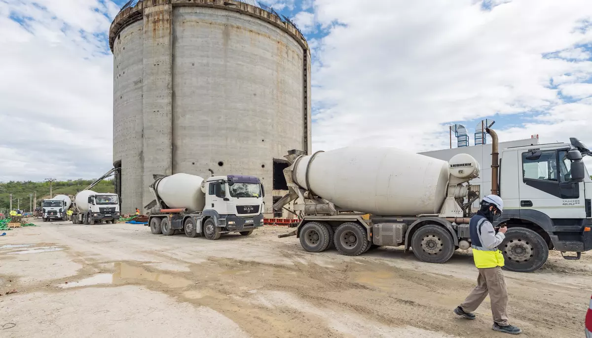 Nuclearelectrica primeşte de la BEI un împrumut de 800 milioane euro. Finanţare istorică pentru România