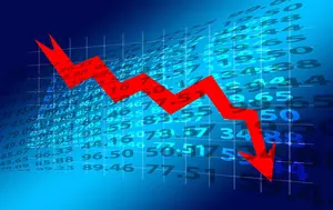 Scumpirile și dobânzile ridicate afectează tot mai mult bugetele populației. Inflația a depășit 10%