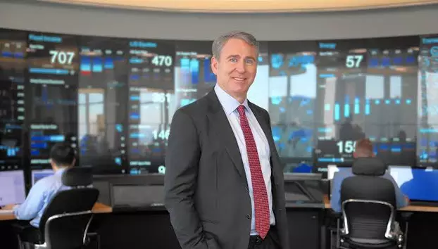 Miliardarul Ken Griffin spune că bula AI este aproape sigură. Ce ne arată istoria, dacă s-ar repeta