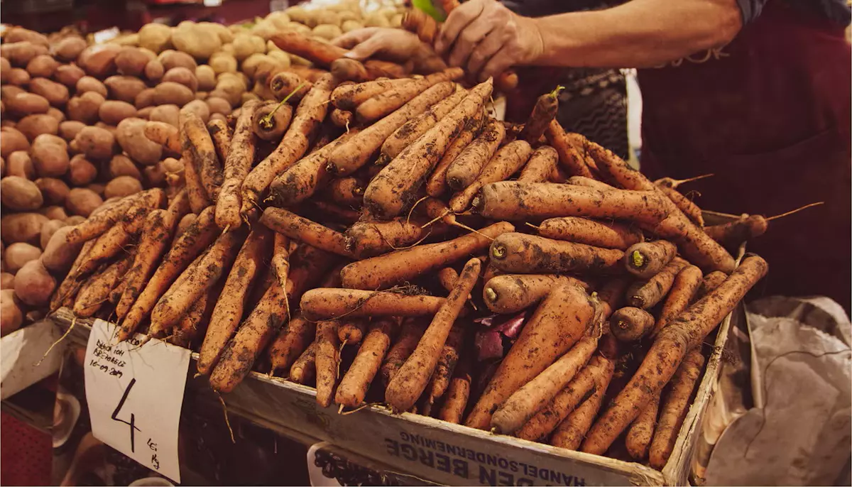 Alimentele pot aduce următorul val de inflație în 2027. România are deja un deficit alimentar de 2,25 miliarde de euro