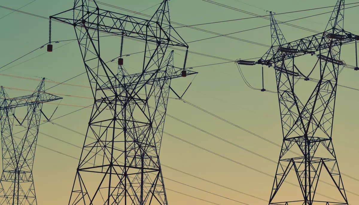 Ofertă avantajoasă la curent de la Premier Energy. Valabilitatea este redusă