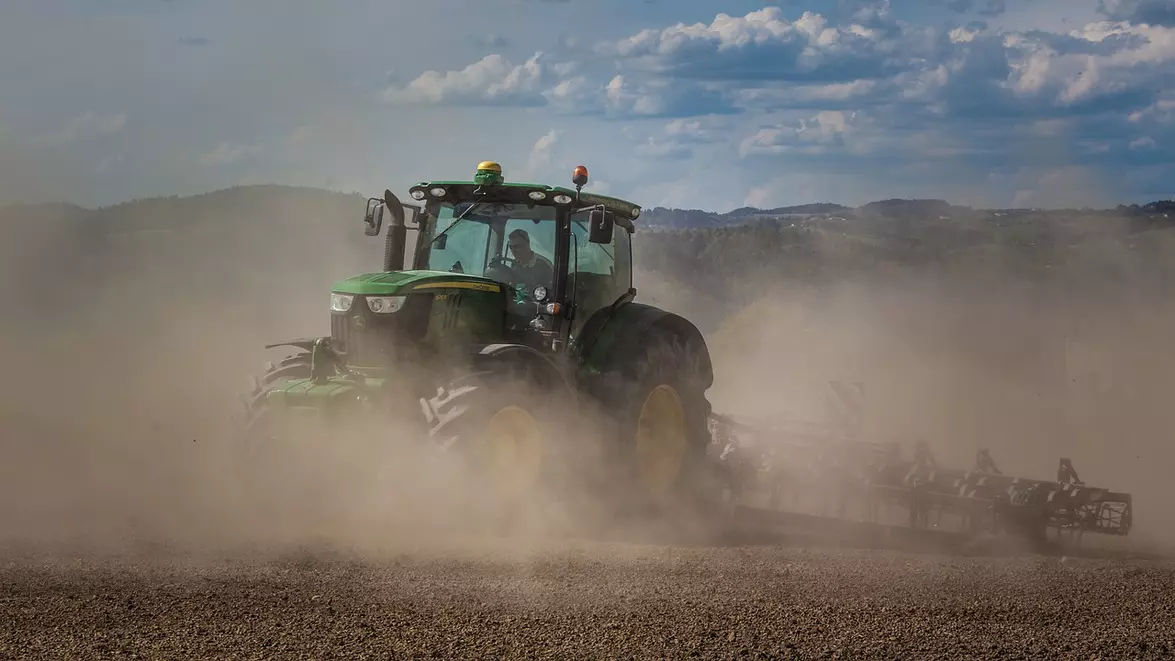 Criza de lichiditate din agricultura românească se acutizează. De ce creditul furnizor nu mai este o soluție viabilă pentru fermieri