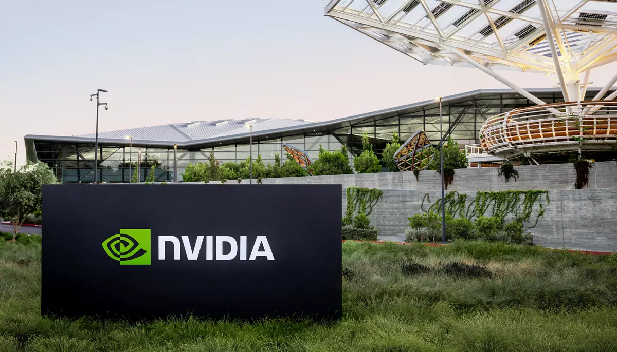 Cum a reușit Nvidia să tempereze temerile investitorilor legate de AI. Compania estimează o creștere de 70% a vânzărilor în următorul an fiscal