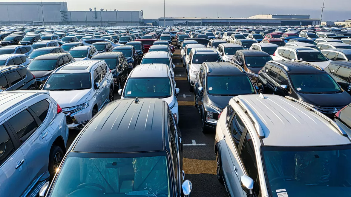 De ce investește Uber 10 miliarde de dolari în robotaxiuri? Cum trebuie să se pregătească România