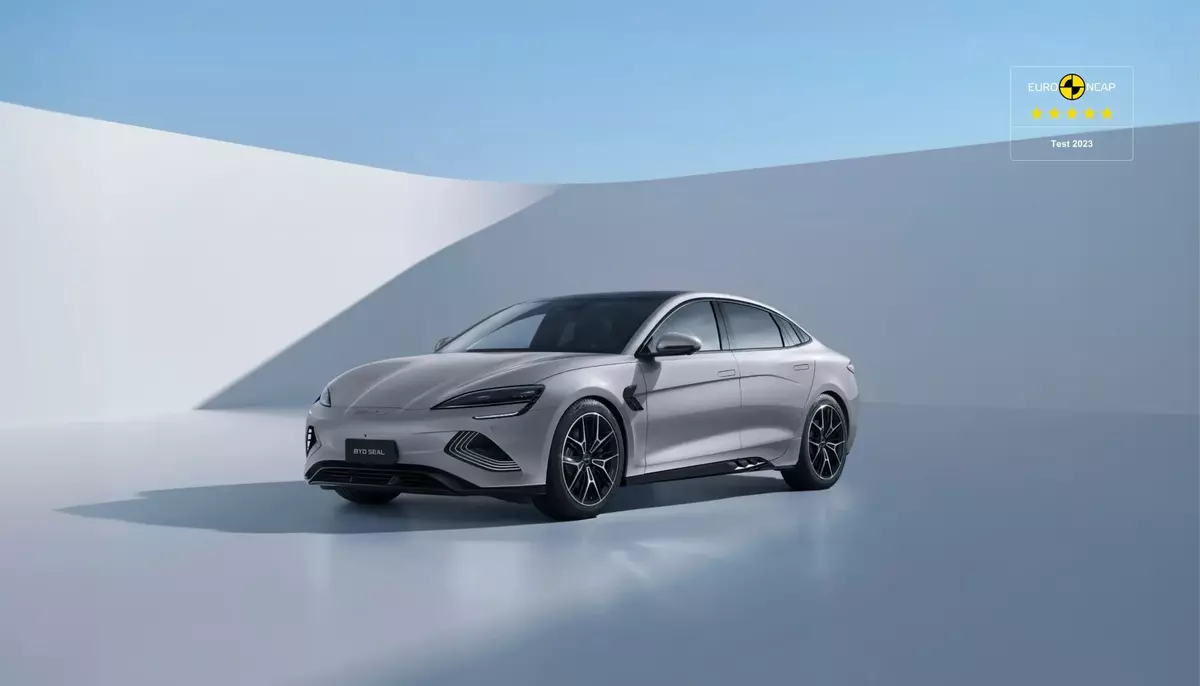 AI-ul este deja prezent în dotarea a 145 de modele auto din China.Războiul prețurilor trece dincolo de costuri.