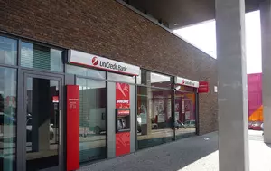 UniCredit a înregistrat un profit solid în primul trimestru al anului. Ținta anuală depășește 11 miliarde de euro