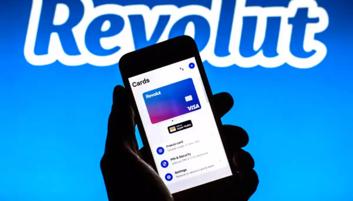Revolut confirmă o breșă de date. Fintech-ul cu 80 de milioane de clienți a căzut într-o capcană „guvernamentală”