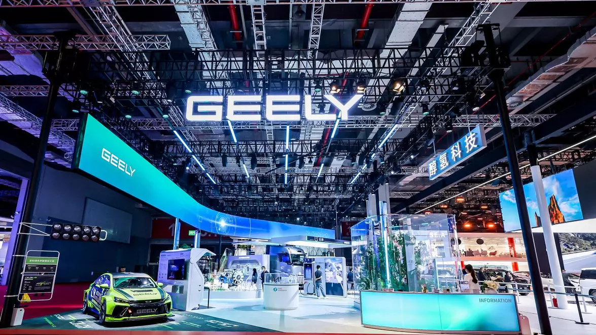 Geely vede metanolul drept soluție pentru mașinile viitorului. Ar putea concura cu bateriile 