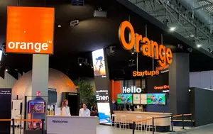 Franța vinde 2,5% din Orange pentru 1,1 miliarde de euro. Statul rămâne cel mai mare acționar