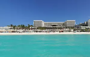 Pachetele turistice se scumpesc cu 11,9% în România. Creșterea este de aproape 4 ori peste media UE