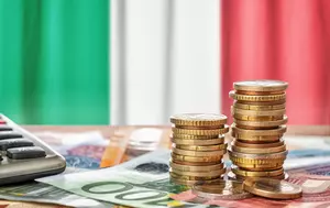 Cum ar putea criza datoriei publice din Franța să provoace o recesiune în Italia. Efectele s-ar putea resimți și în alte state din zona euro 