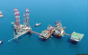 OMV Petrom și Romgaz au instalat platforma de producție offshore din cadrul proiectului Neptun Deep. Extracția gazelor este programată pentru 2027