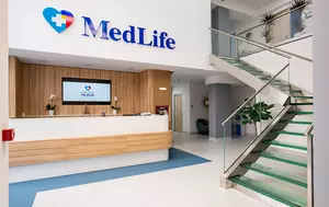 MedLife și-a majorat cifra de afaceri cu peste 10% în primul semestru. Cele mai bune rezultate au fost înregistrate de diviziile corporate, clinici și laboratoare