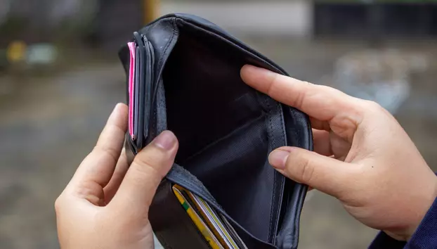 Inflația scade la 6,2%, dar nu pentru toată lumea. Fiecare gospodărie are, practic, propriul IPC