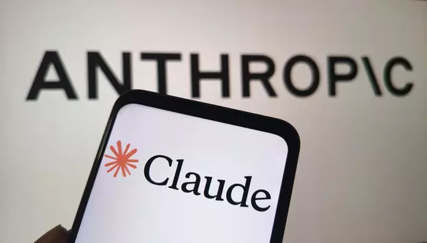 Anthropic încheie un acord de 9 miliarde de dolari în domeniul cloud. Dezvoltatorul Claude a atras noi investitori pentru a-și finanța dezvoltarea