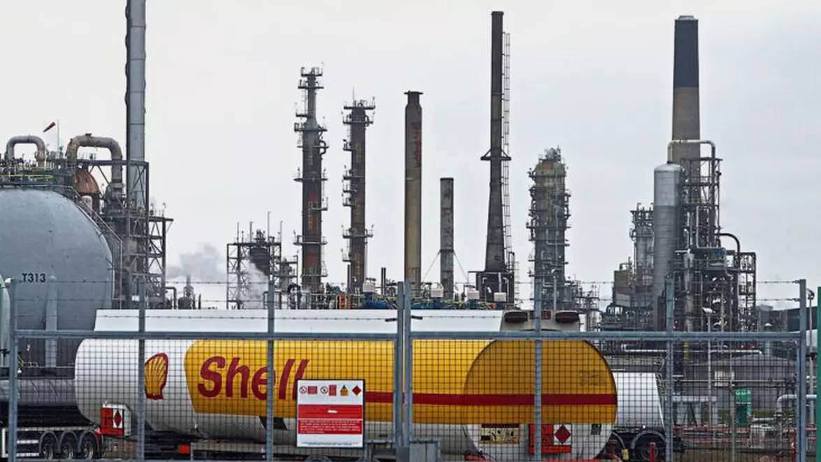 Profitul Shell urcă la 9,8 miliarde de dolari. Războiul cu Iranul îi dublează câștigul trimestrial