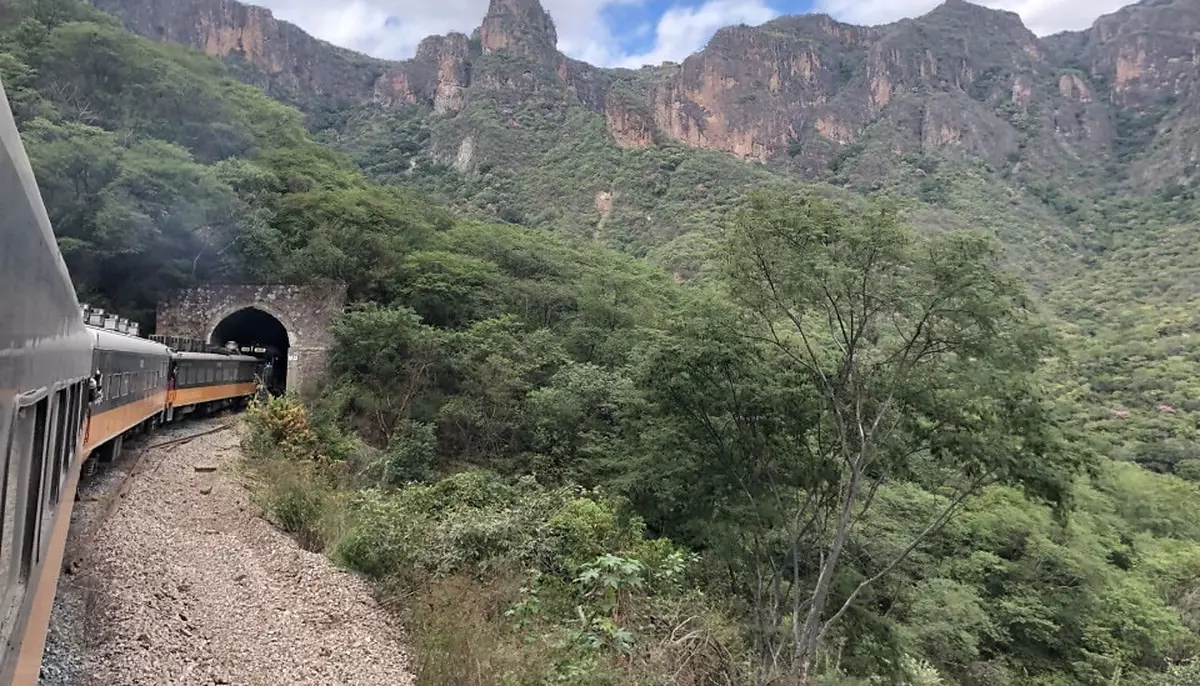 Cel mai lung tunel feroviar din România va avea 10 km. Investiția se ridică la un miliard de euro