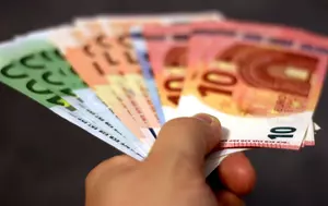 Pilonul IV de pensii ocupaționale a fost restartat. Cum pot beneficia angajații de deducerea fiscală de 400 de euro