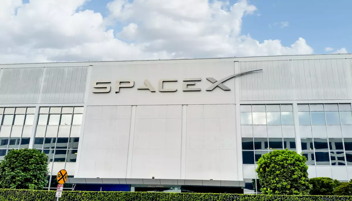 Acțiunile SpaceX ating un nou minim după anularea testului Starship. Lansarea trebuia să aibă loc joi seara, însă procedura a fost oprită