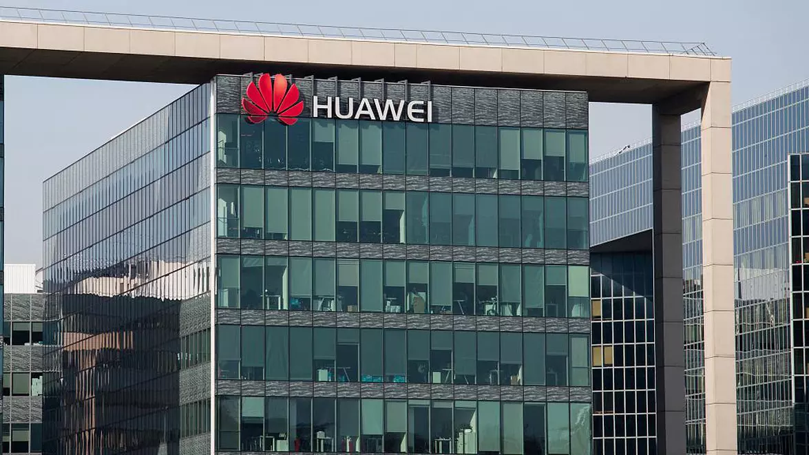 Huawei intensifică concurența cu Nvidia și pregătește două cipuri AI noi. Lansarea este programată pentru 2027