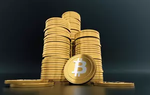 Bitcoin crește ușor, peste pragul de 62.000 de dolari. Criptomoneda a generat în ultimii patru ani un câștig de 689%