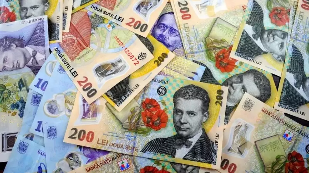 Deficitul bugetar a coborât la 2,34% din PIB. Investițiile publice au continuat să crească