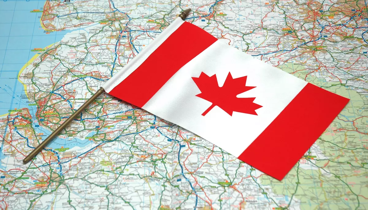 SUA interzic importurile de alcool, lactate și motociclete din Canada. Trump cere eliminarea produselor canadiene din contractele federale
