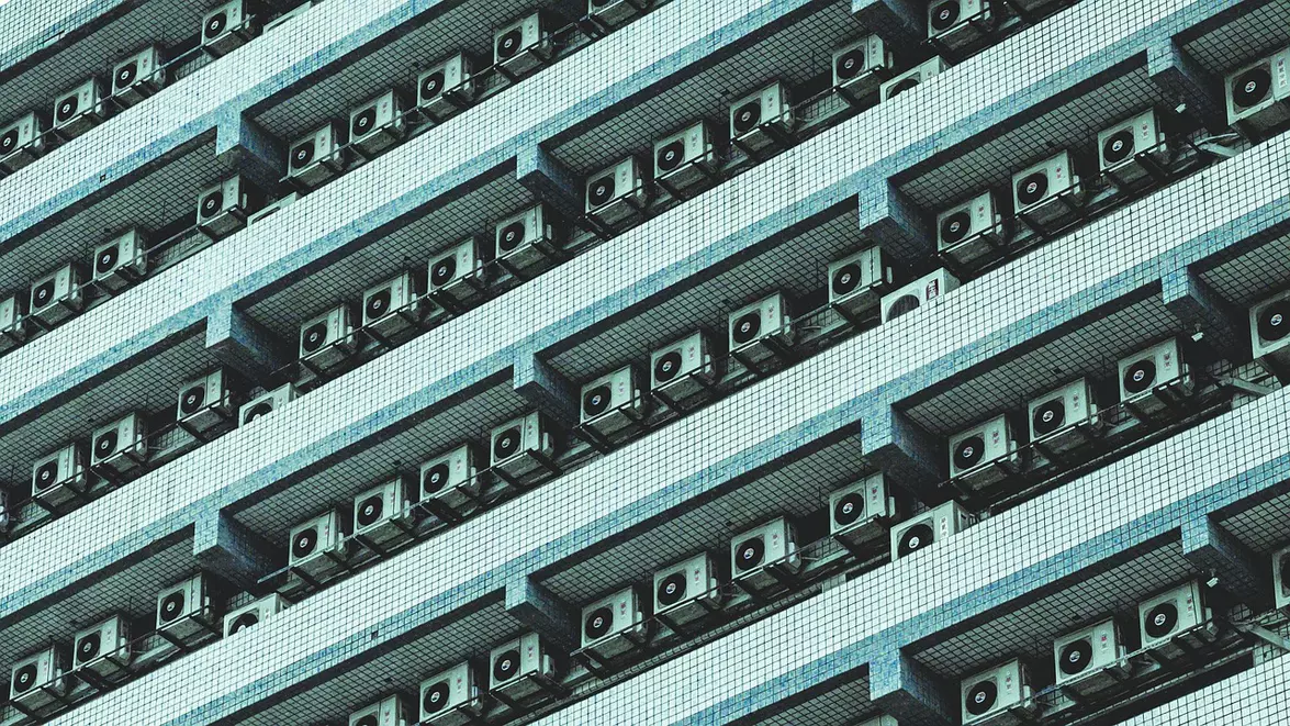 Canicula din Europa, o afacere profitabilă pentru producătorii asiatici. China controlează 40% din exporturile globale de aparate de aer condiționat