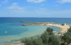 FPTR acuză autoritățile de ratarea deschiderii sezonului estival. Doar 17.500 de turiști cazați pe litoral în minivacanța de 1 mai